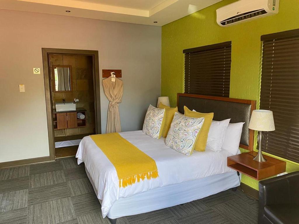 Elrido Guest Lodge Bloemfontein Exteriör bild